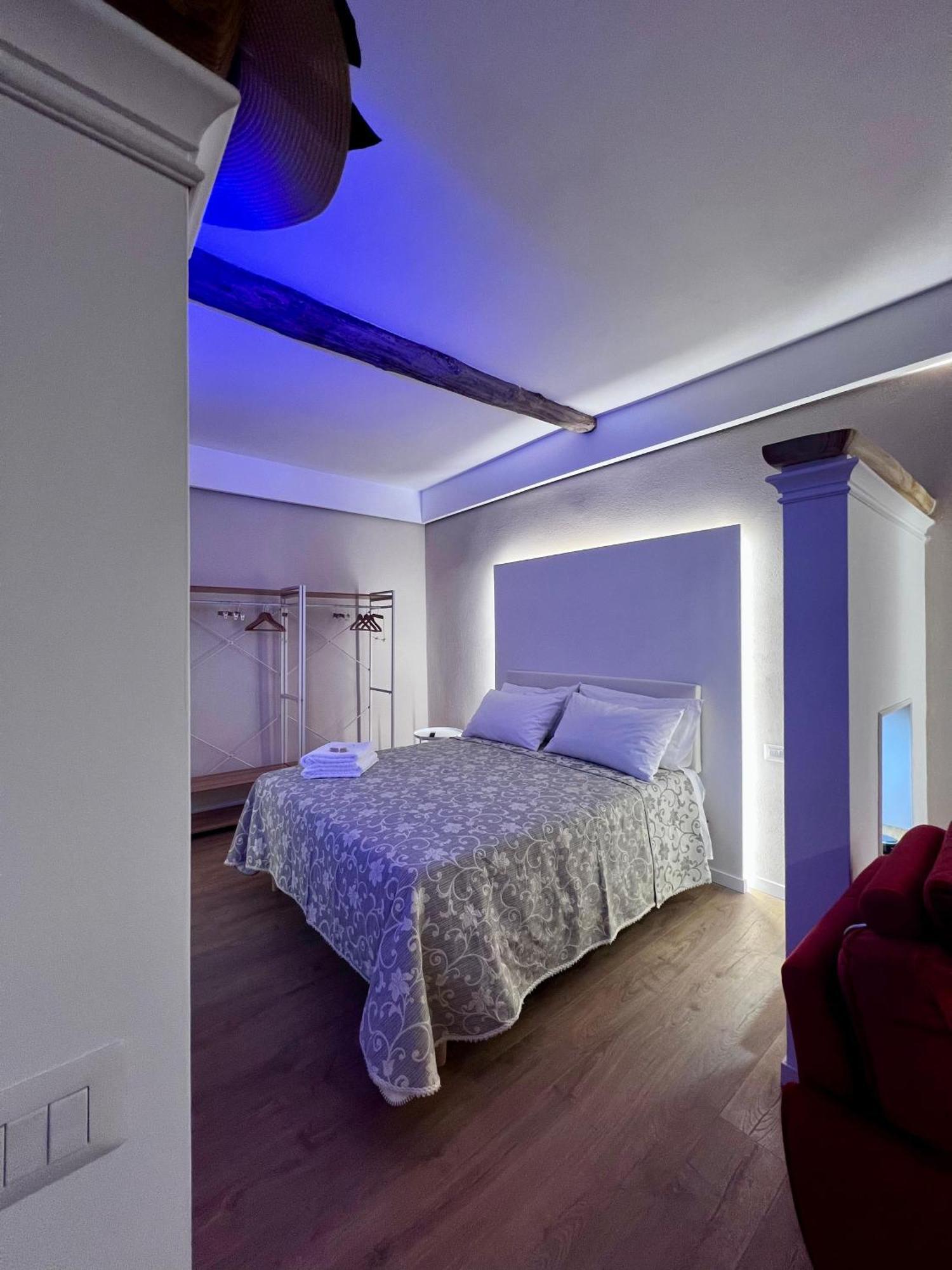 Elena'S Suite Sutri Exterior foto